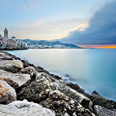 Villa Med Sitges Kültér fotó