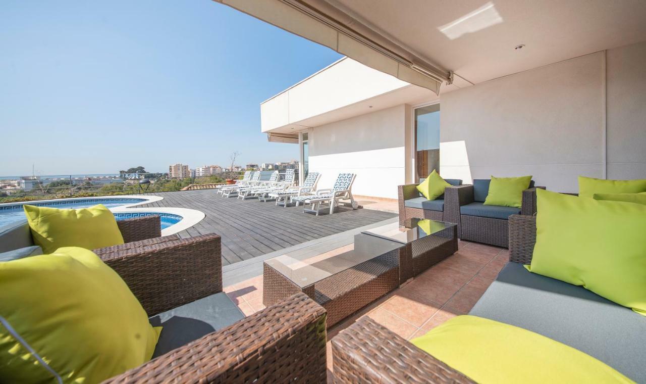 Villa Med Sitges Kültér fotó