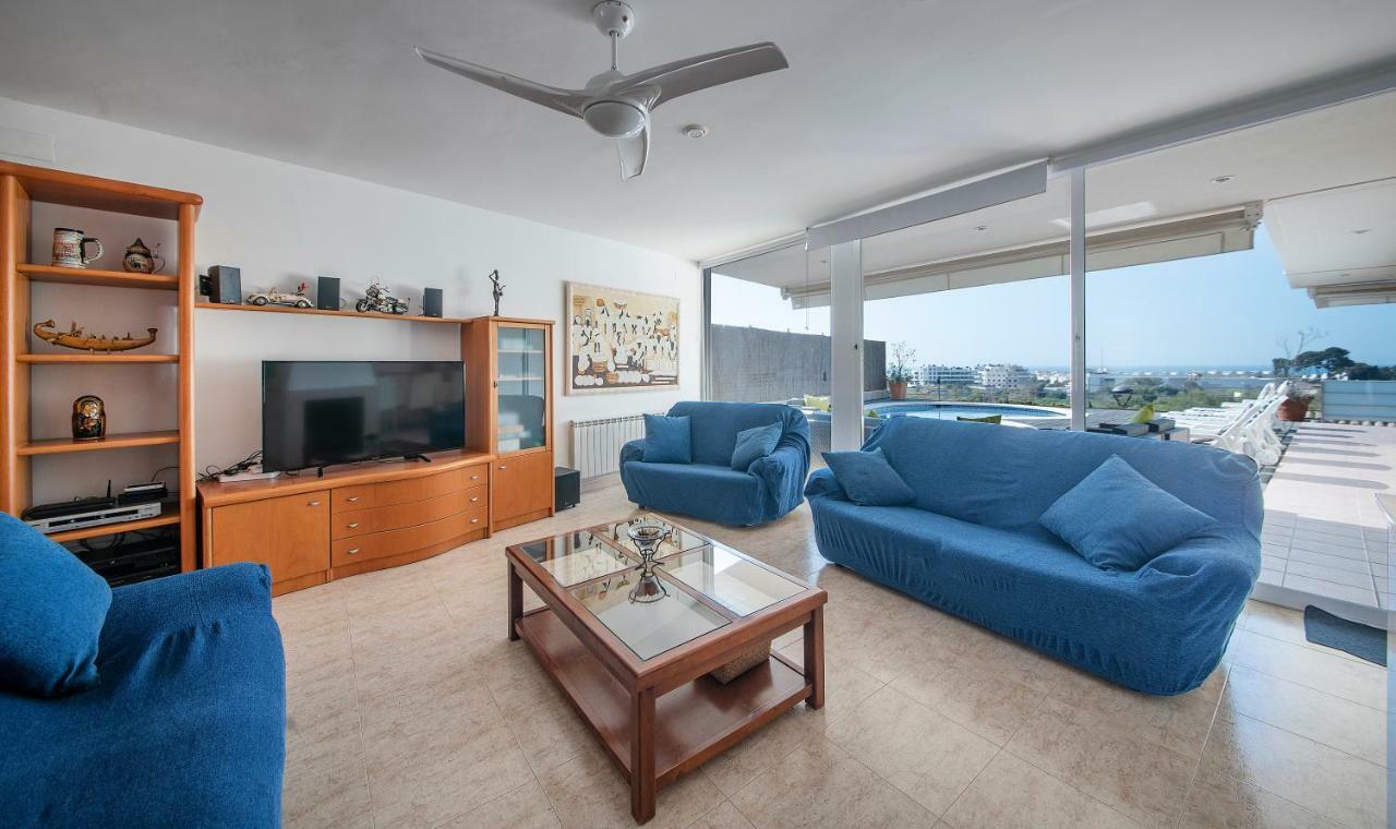 Villa Med Sitges Kültér fotó
